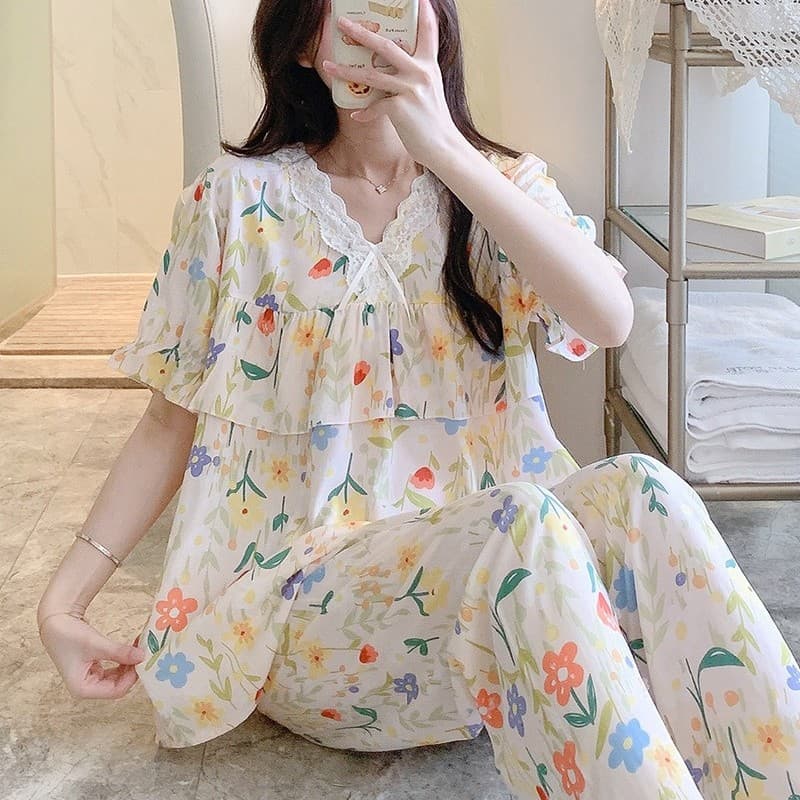Women's Cotton Silk Pajamas, Summer Lightweight, Anti-Bump Short Sleeve Long Pants, Loose Rayon Set, Plus Size, Suitable for Outdoor Wear, Loungewear