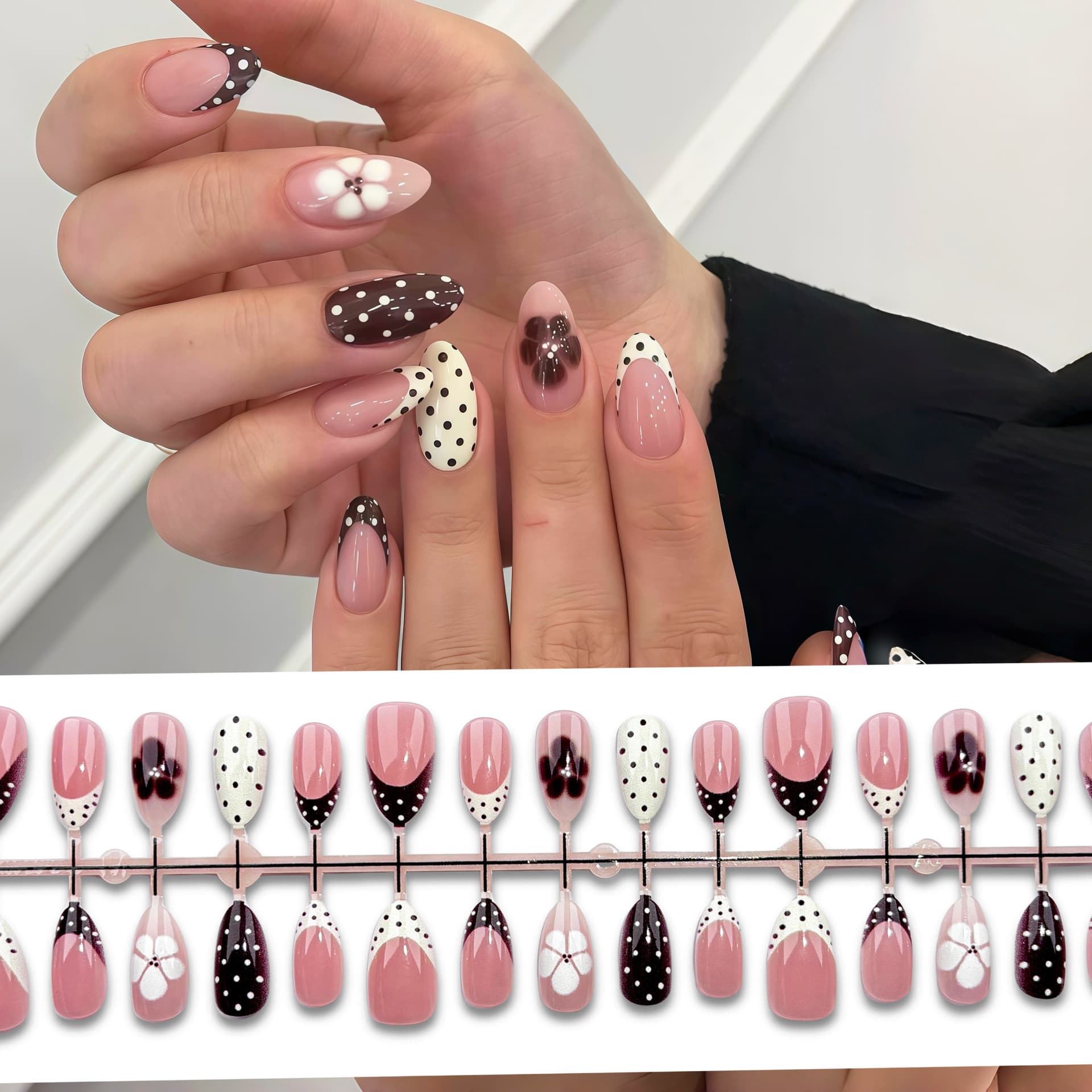 Brown French polka dot versatile wearable nails cross-border best-selling ultra-short almond sweet cool hottie nail patch ins