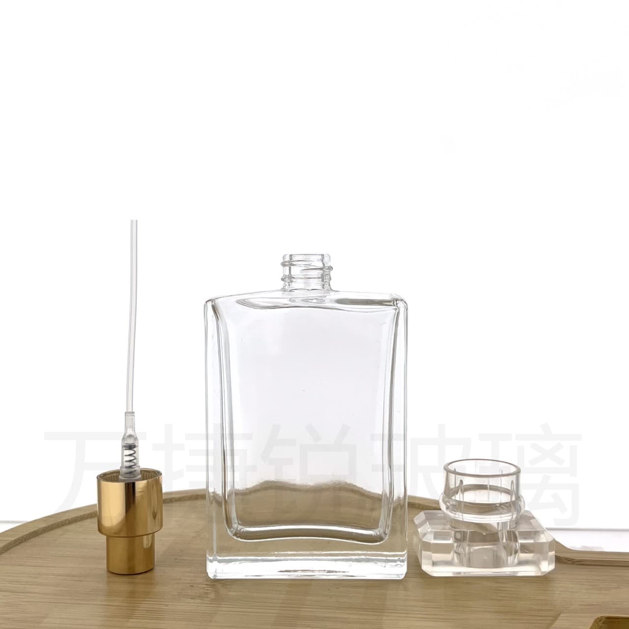 Wholesale Stock Screw Mouth 30ml 50ml 100ml Transparent Flat Portable Spray Glass Perfume Refill Bottle