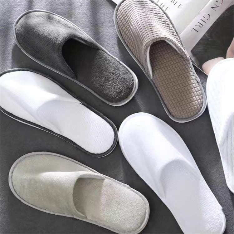 Disposable slippers for hotels, B&Bs, beauty salons, clubs, and guest rooms; thickened anti-slip slippers wholesale