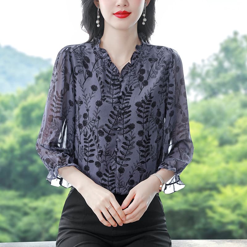 Popular floral print ruffled collar women's summer new commuter style light luxury shirt middle-aged mother's outfit, three-quarter sleeves to cover the belly