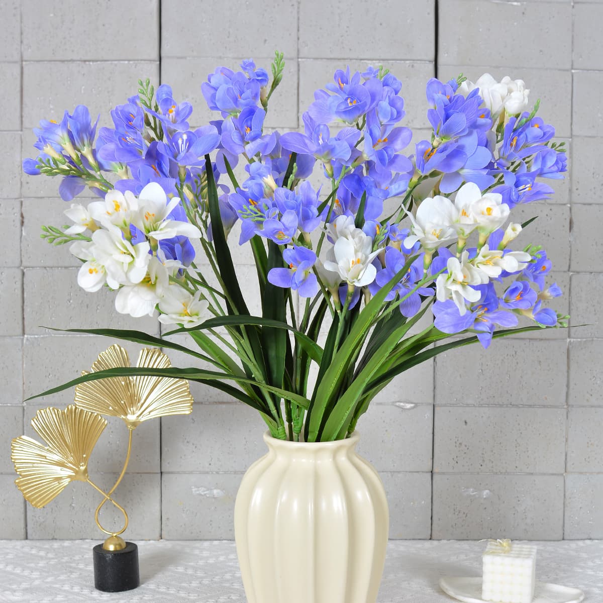Fake Flower Decoration 3D Film Freesia Hand Feel Cheap Flowers Wedding Home Flower Arrangement Artificial Flowers With Leaves Single Stem Gladiolus