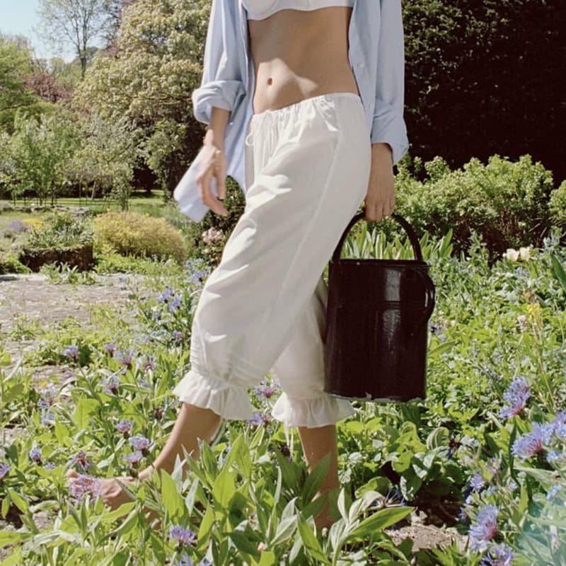 In stock Gentle white pleated ear-hemmed cropped trousers loose hanging drawstring pajamas thin style breathable home