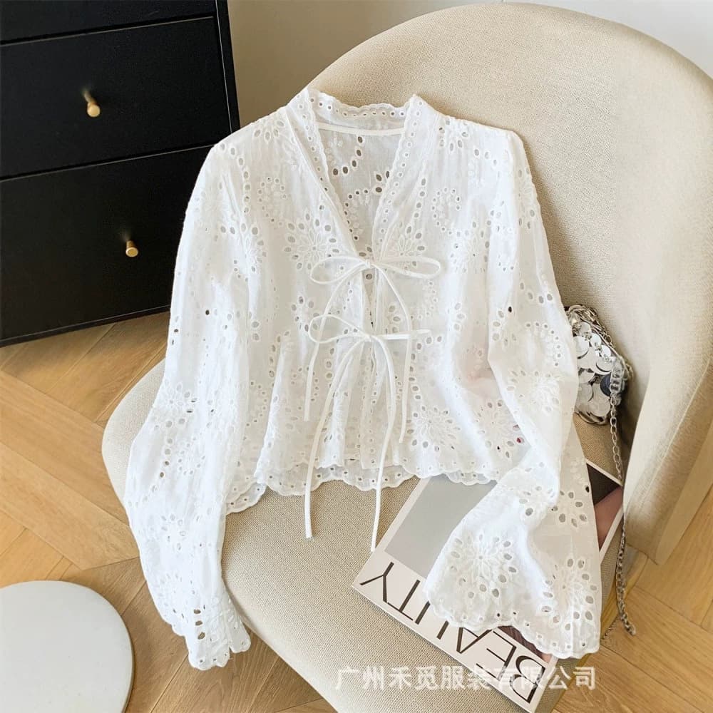2026 Summer Fresh Sweet Korean-Style High-Stretch Knit Lace Patchwork 3D Pattern Loose Long-Sleeve Women's Blouse