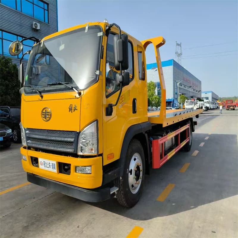 JAC Weiling K5 blue plate one-tow-two wrecker, Chengli blue plate one-tow-two rescue vehicle, installment payment available.