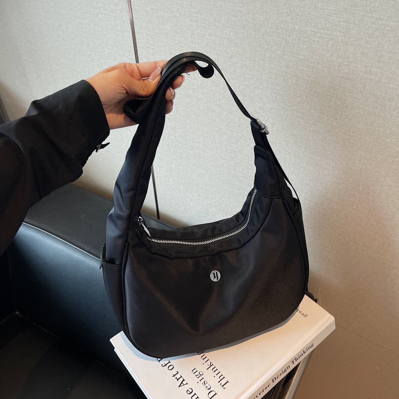 LULU Underarm Bag 2025 New Waterproof Shoulder Bag Versatile Simple Yoga Sports Bag Handheld Dumpling Bag for Women