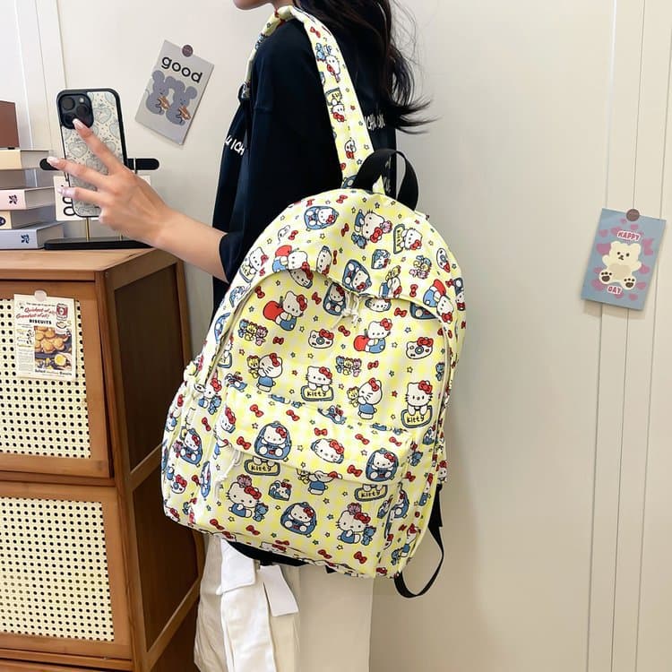 Hello Kitty small schoolbag women's casual versatile backpack Japanese style ins junior high school girls high school students lightweight backpack
