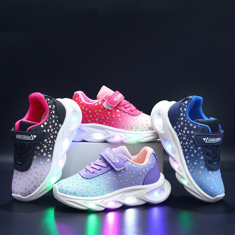 2025 Spring Autumn Children Light Up Shoes Boys Girls Baby Running Flash LED Shoes Light Up Mesh Casual Sports Shoes Trendy