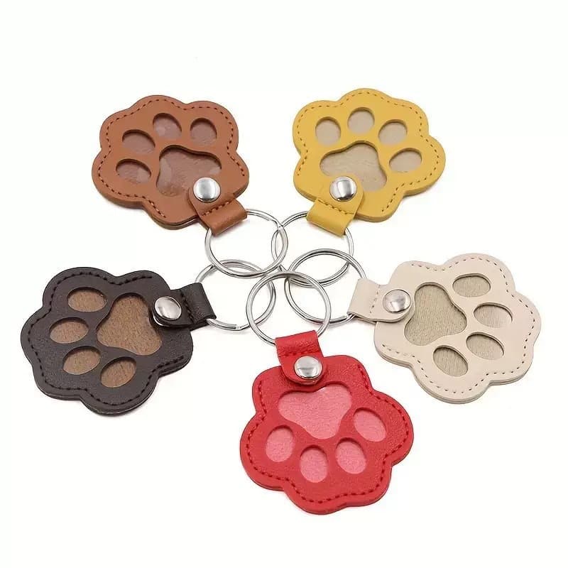 Leather cat claw keychain creative pendant handmade leather pet style keychain cute accessories available in multiple colors