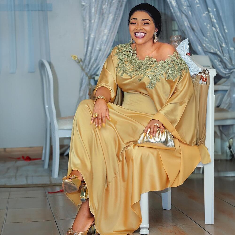 Women's Dress Lace Robe