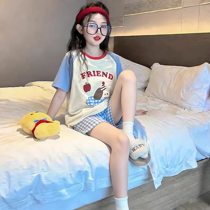 Girls Pajamas 2026 New Summer Medium Big Kid Thin Homewear Children's Summer Short Sleeve Shorts Set