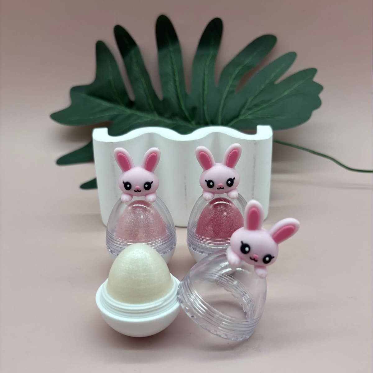 Export Only New Multicolor Cute Kids Rabbit Lip Balm Moisturizing Egg-Shaped Shiny Lipstick