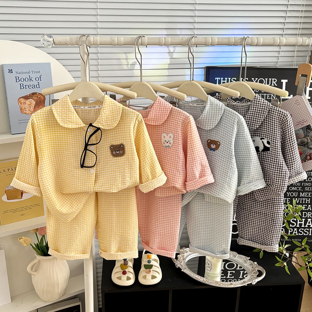 Kids Homewear Set Summer Boys Plaid Cartoon Pajamas Girls Three-Quarter Sleeve Cropped Pants Printed Air Conditioning Wear