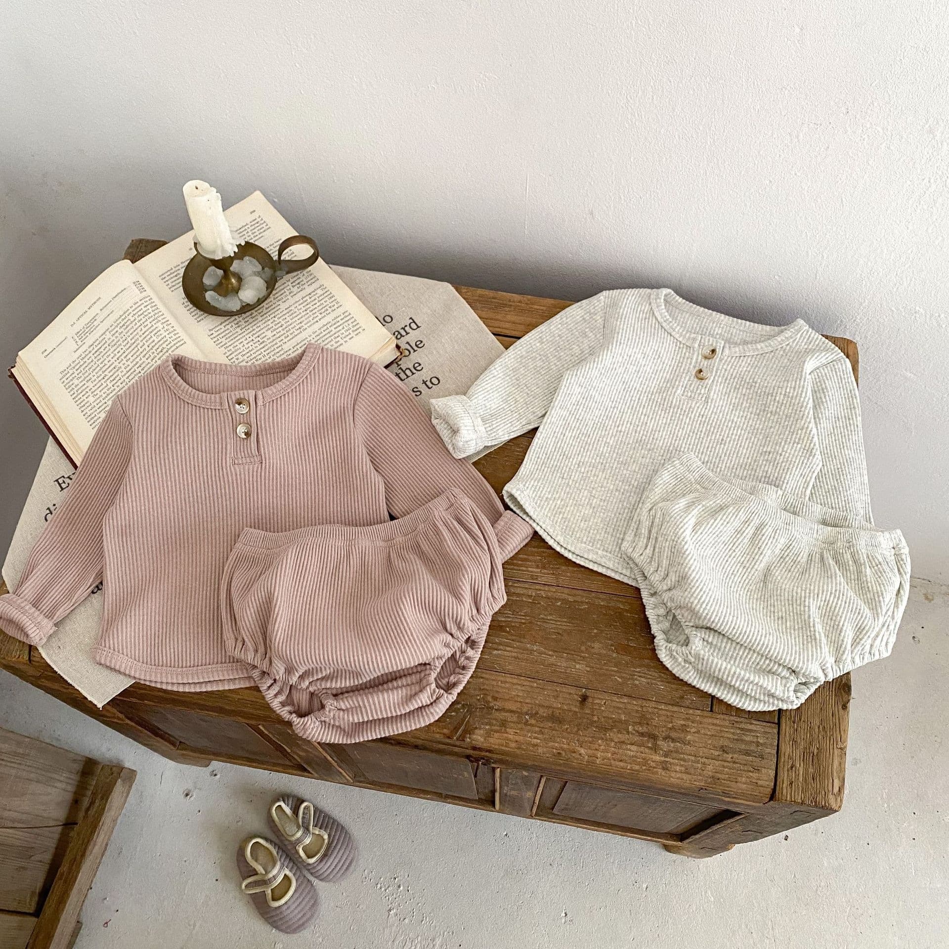 2026 spring infant and toddler 0-3 year old female baby long-sleeved solid color top + briefs 2-piece set