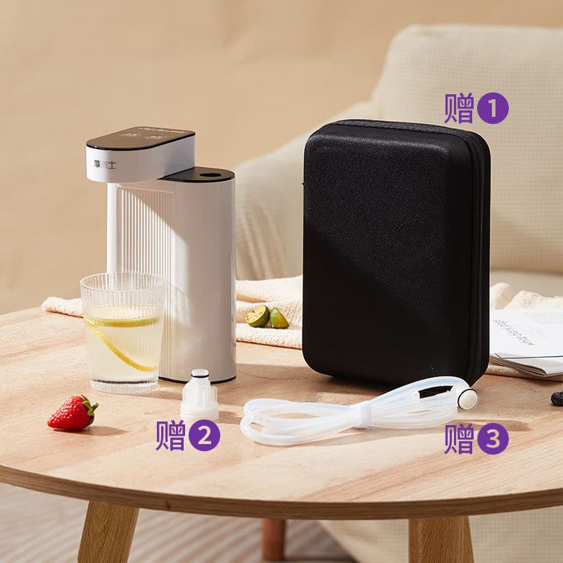 Travel electric kettle, foldable and portable, instant hot water dispenser, quick-heating water dispenser, mini kettle for home and travel.