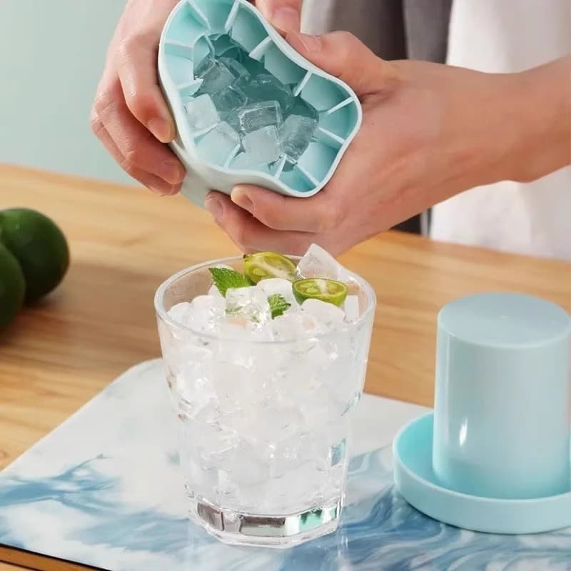 Popular Silicone Cylinder Ice Cube Tray Round Ice Mold for Home Use Small Ice Cubes Summer Ice Making Mold
