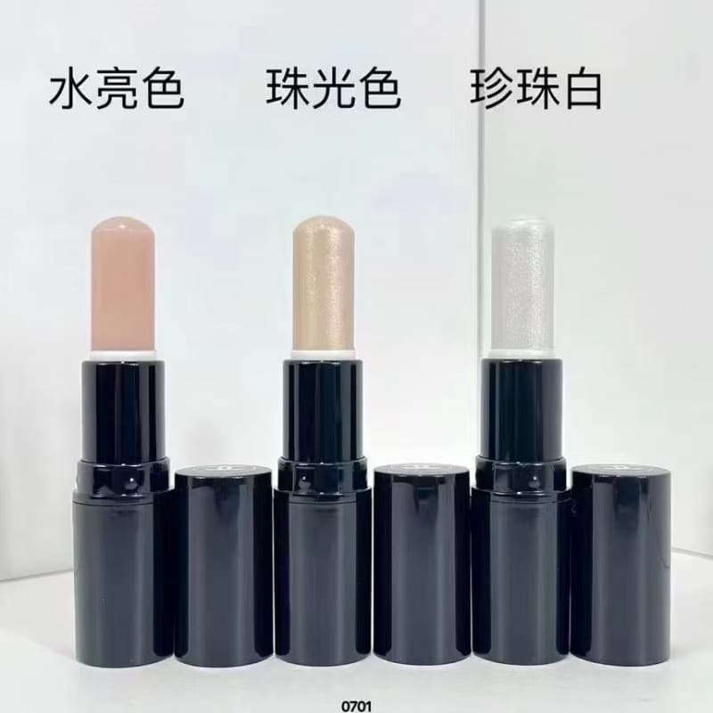 Export Vietnam-style Chanel highlighter stick sample 4g contour stick brightening pearl white shimmer color with mirror
