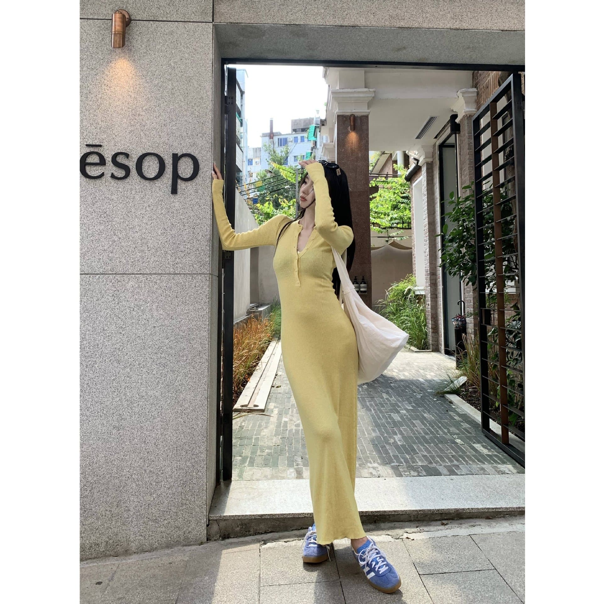 [Original Craft] Atmosphere Long-Sleeve Bodycon Dress for Autumn/Winter, Designer Yellow Flattering Inner Dress