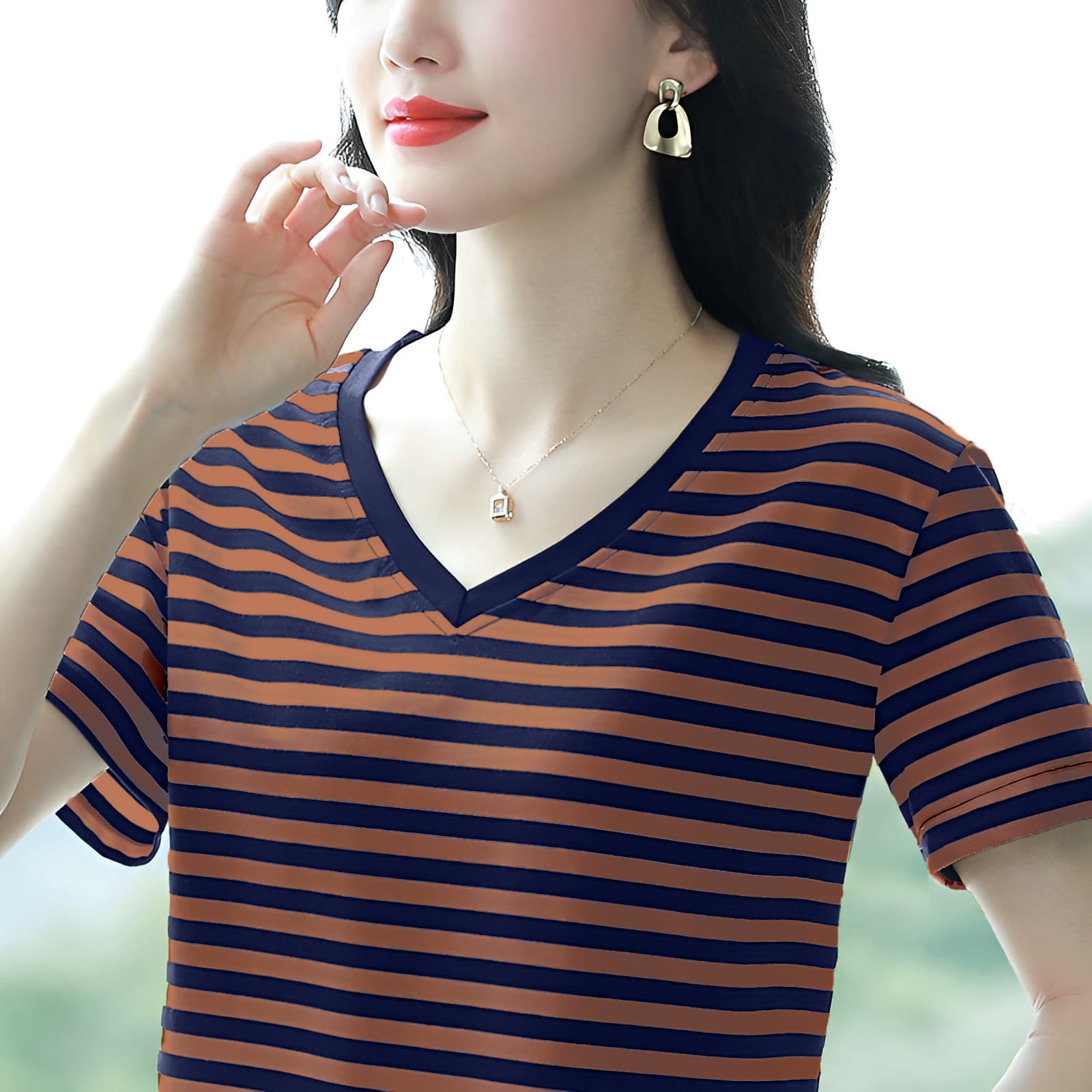 Summer Women's Tops for Middle-aged Mothers Short Sleeve Loose Fit Tummy Cover T-shirt 2025 New Fashion Age-reducing