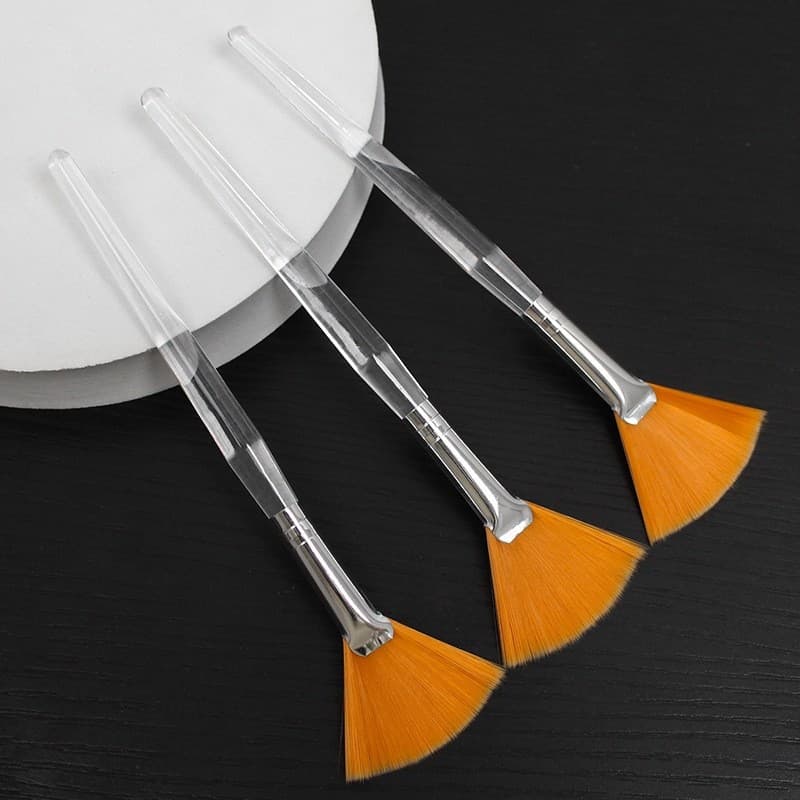Beauty Face Mask Brush Essential Oil Brush Fan Brush Gloss Oil Serum Brush Essence Brush Tool Makeup Brush Finishing Brush Cross-border