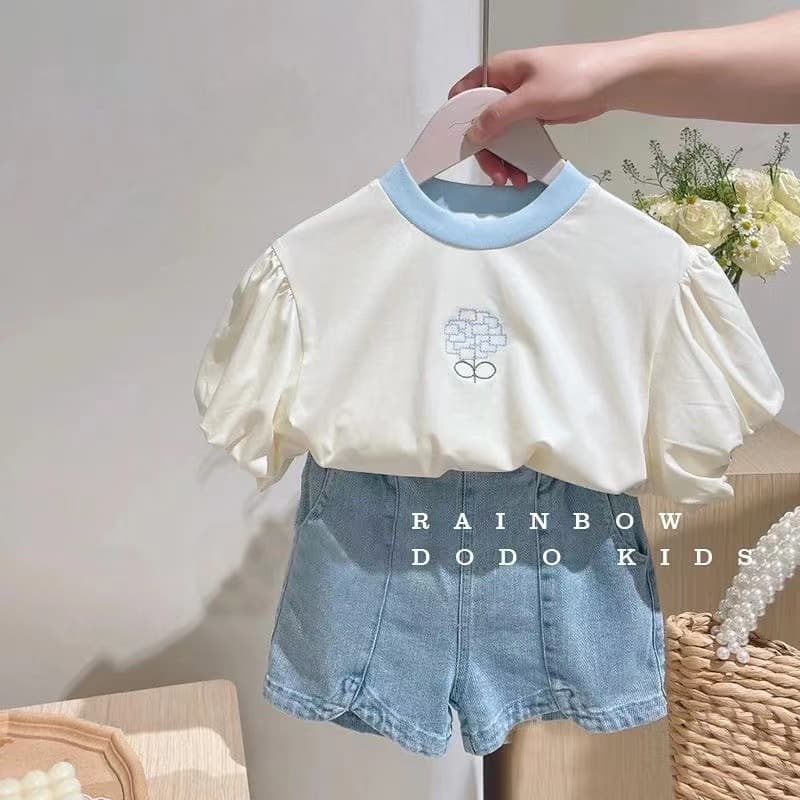 Girls Embroidered T-Shirt 2026 Summer Korean Style Trendy Versatile Short-Sleeve Top and Denim Shorts for Young Children
