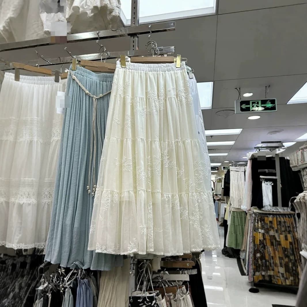 High-end mesh embroidered skirt for women summer 2026 new style light luxury versatile a-line skirt large hem mid-length umbrella skirt
