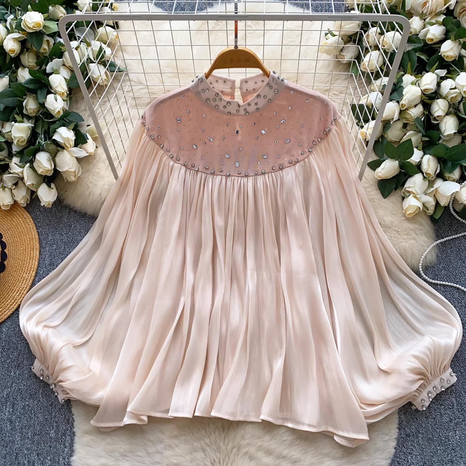 French Elegant Court Style Heavy Rhinestone Mesh Lace Lantern Sleeve Flowing Mesh Shirt Loose Fitting Top