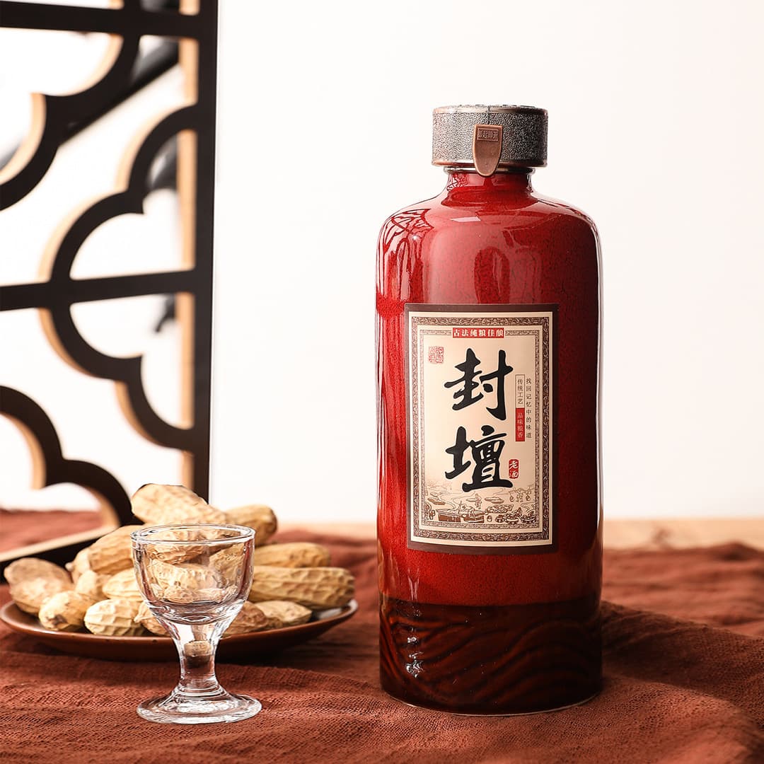 Wholesale 1 jin ceramic liquor bottles, antique sealed jars for homemade wine and earthenware containers.
