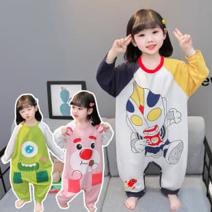 Long-sleeved autumn pajamas for boys and girls, cotton homewear, anti-kick onesie, suitable for outdoor wear, Ultraman design