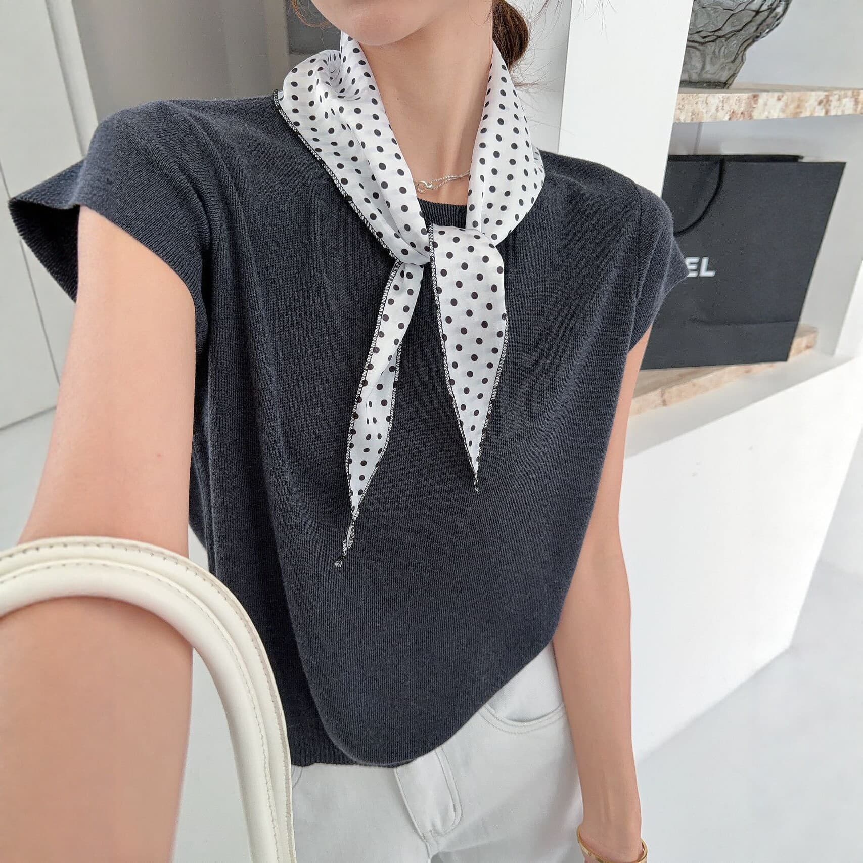 Summer Thin Round Neck Knit T-Shirt for Women 2026 New Short Sleeve with Scarf Six Wool Top Slim Fit Stylish