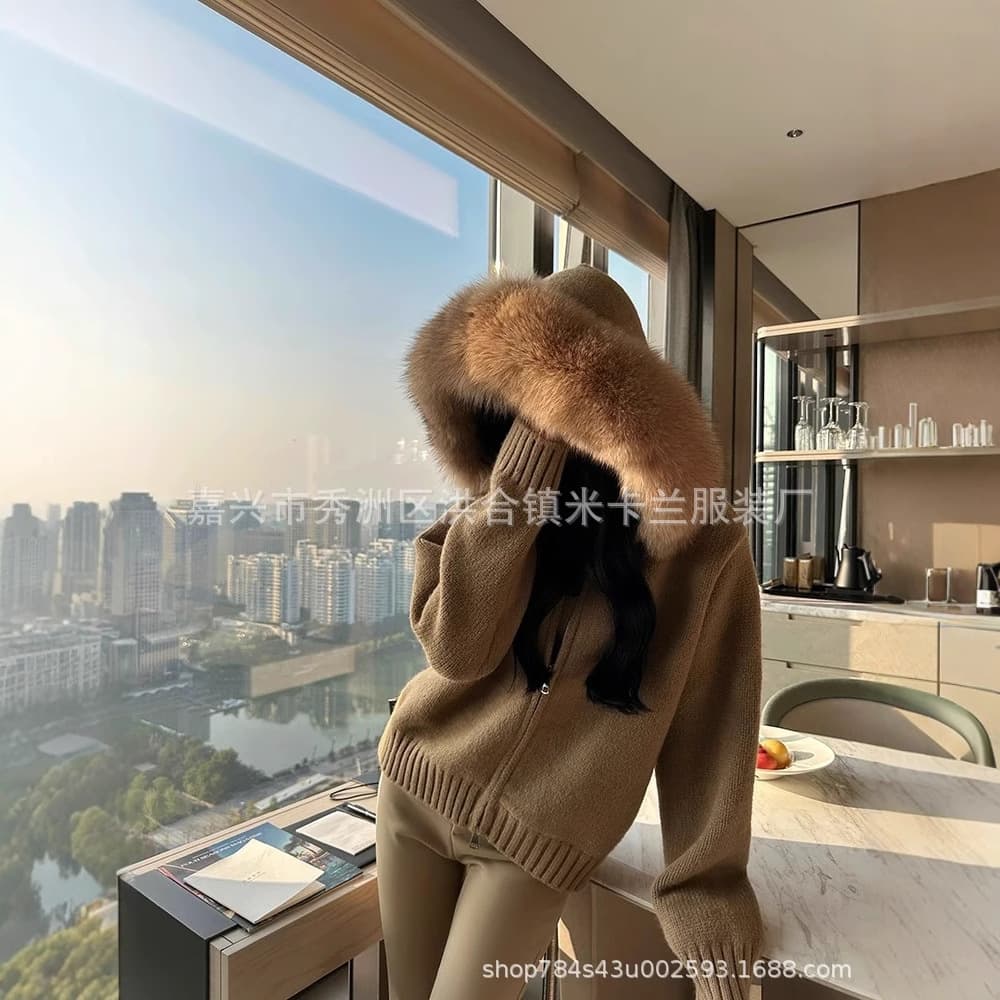 Thickened Fluffy Winter New Eco-Friendly Fur Collar Zipper Slim Fit Faux Fur Top Short Knit Cardigan Jacket Women