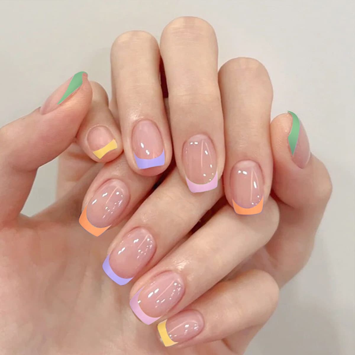 24 Pieces Five-Color French Toenail Press-On Nails
