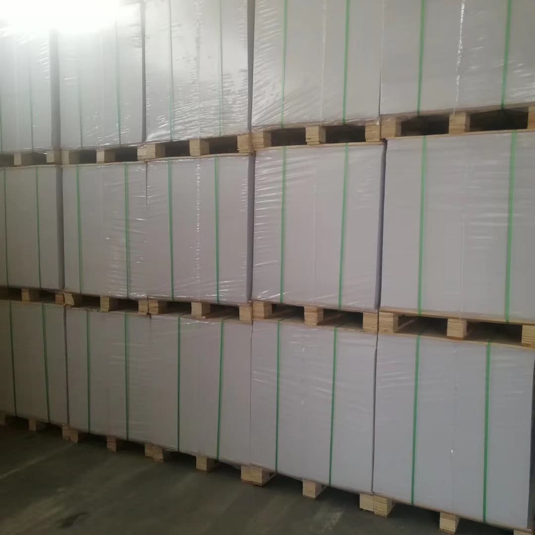 Lightweight high pine double offset paper, cream-colored woodfree paper for notebook paper
