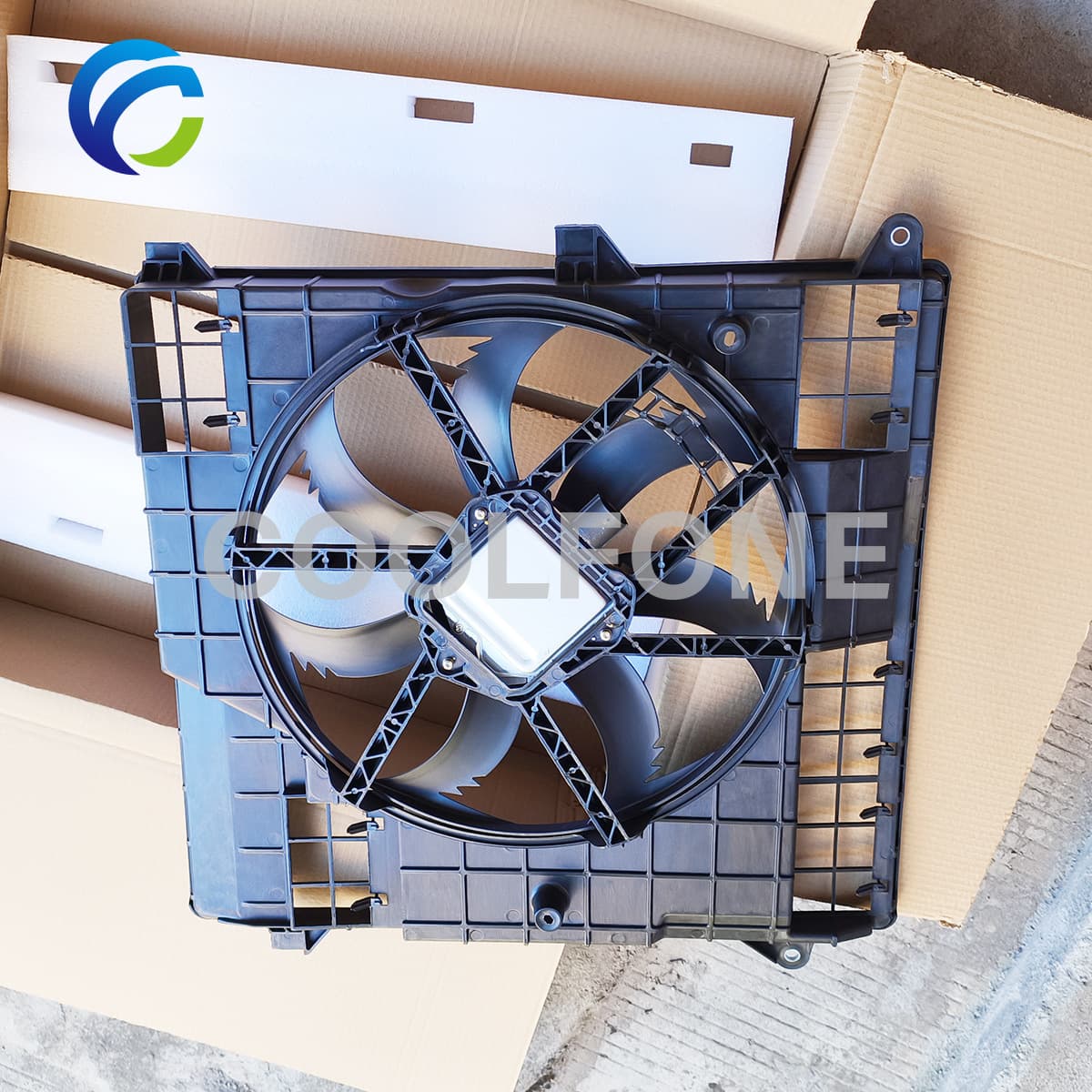 Car electronic fan suitable for NISSAN Frontier 3.8L 2020-214819BU0A
