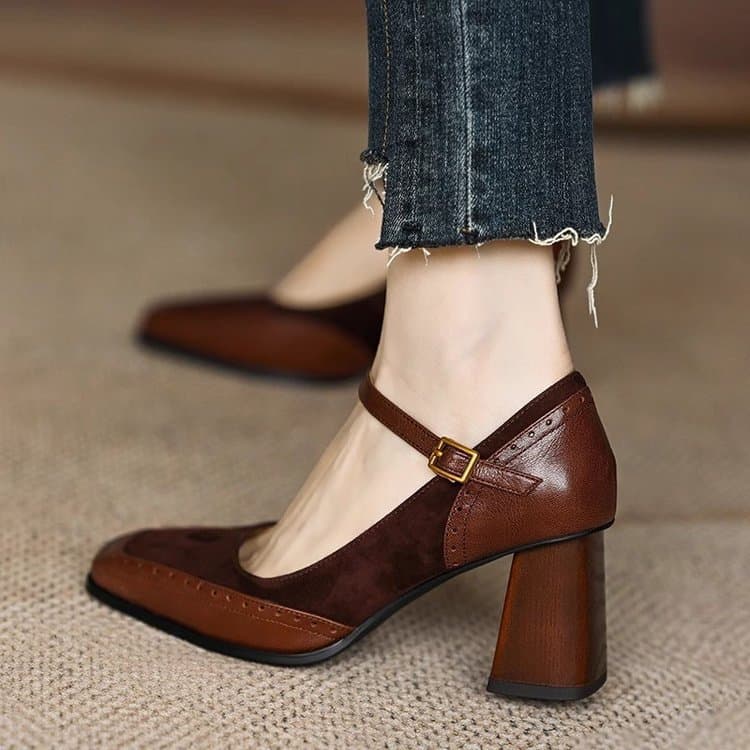 French retro splicing brown shallow mouth square toe Mary Jane shoes women's shoes one-line buckle high heels women's thick heel single shoes