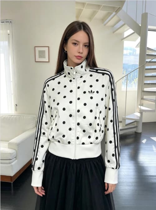 Cross-border new corrugated dot stand collar jacket, clover women's short sports top jacket, slim fit and versatile