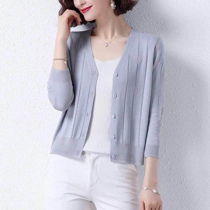 Women's Spring and Summer Sun Protection Jacket, Three-Quarter Sleeve Knitted Sweater, Short Outer Cardigan, Lightweight Summer Cardigan
