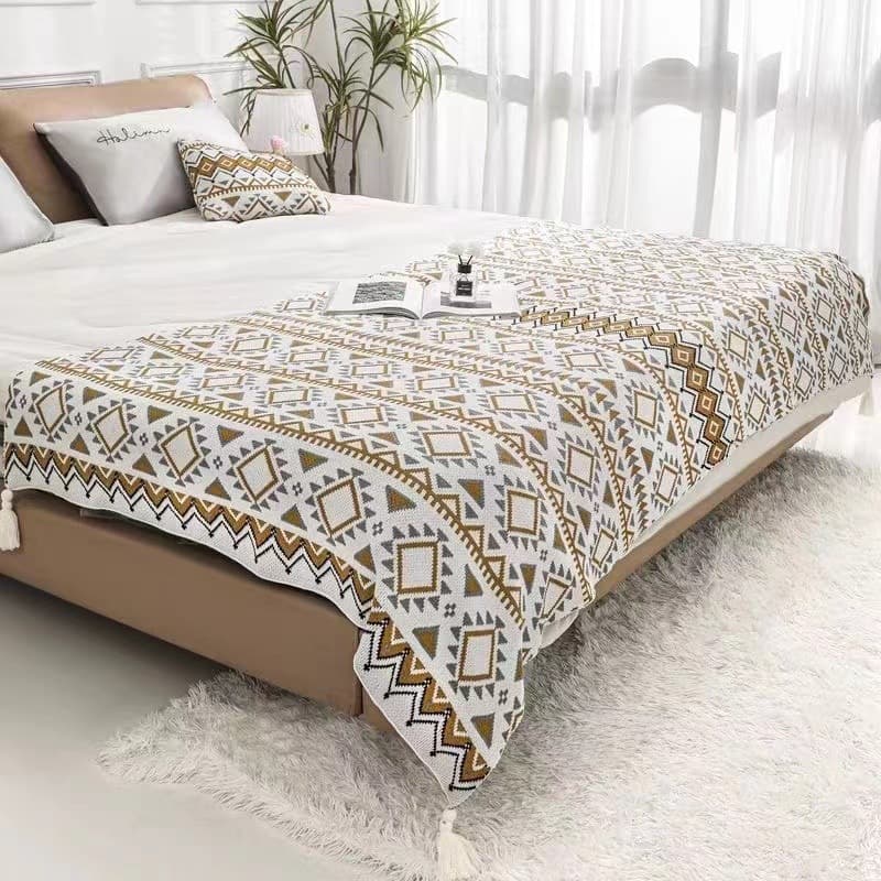 Bohemian Light Luxury Bed Runner and Sofa Throw for Homestays and Hotels, Apartment Home Decor