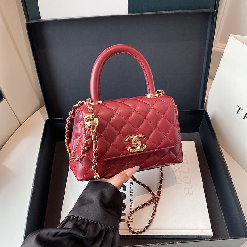 Cross-border Small Fragrance Style Diamond Quilted Chain Elegant Handbag New Fashion Light Luxury Shoulder Bag Niche Versatile Crossbody Bag