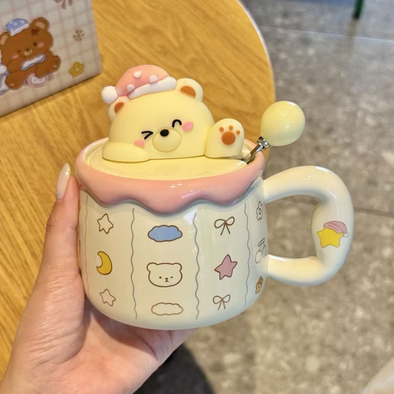 Cute Cartoon Bear Mug, High-Looking Ceramic Cup, Creative Pattern Lid, Breakfast Cup for Boys and Girls, Souvenirs