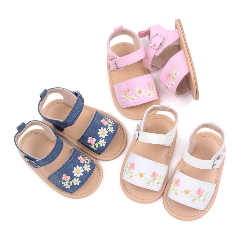 Breathable Embroidered Slip-On Shoes for Baby Boys And Girls 0-1 Year Old Summer Cotton Low Cut Cute Style Walking Shoes