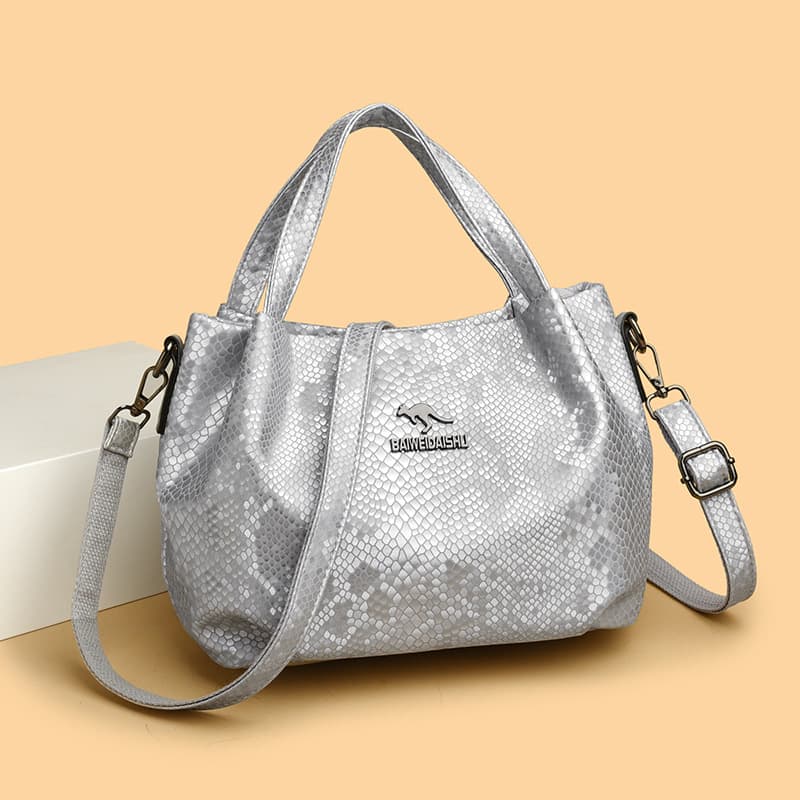 Handbag women's bag new 2026 high-end light luxury fashion versatile shoulder bag women's simple crossbody bag women