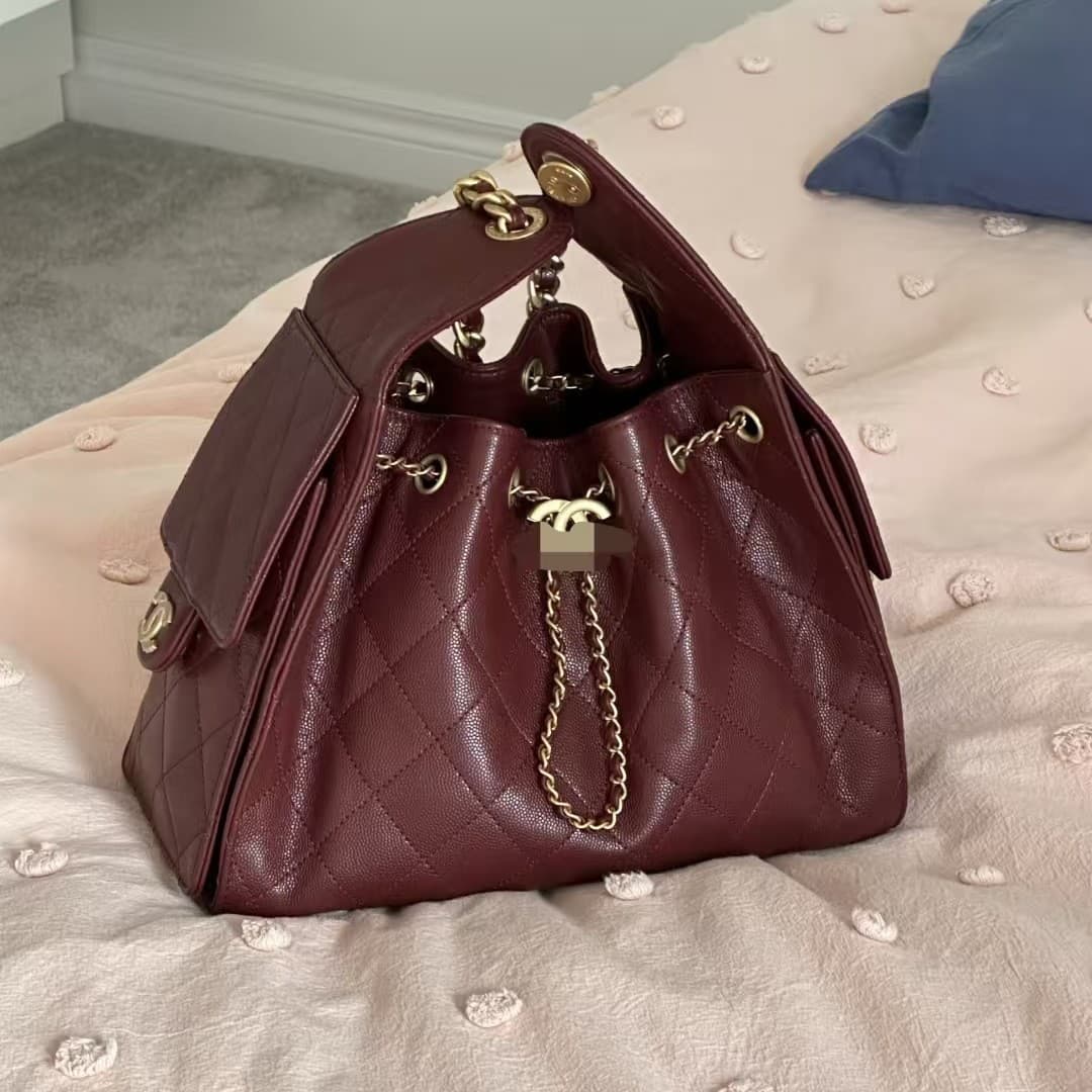 2026 New Caviar Quilted Hobo Ball-Pattern Chain Backpack for Women, Versatile Shoulder Crossbody Bag, Large Capacity