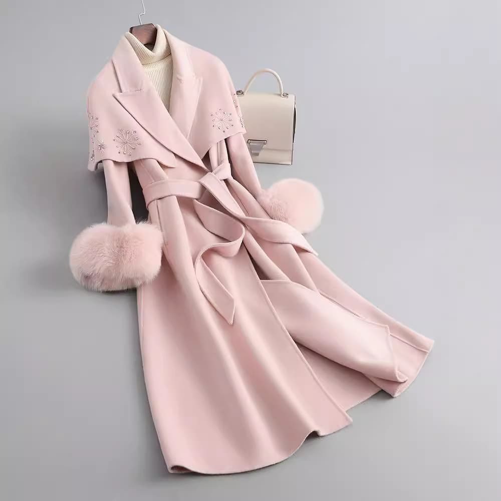 Two-in-One Reversible Cashmere Coat for Women, Mid-Length Fox Fur Trim, Luxe Wool Outerwear with Opulent Details