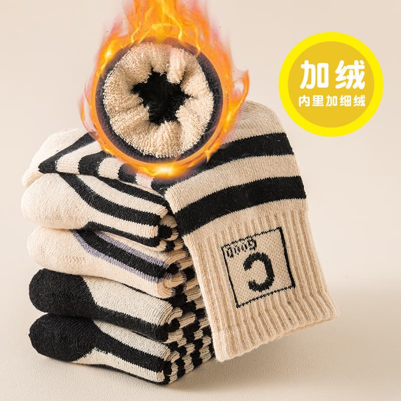2025 New Winter Terry Socks Wholesale Thickened Velvet Warm Kids Socks Korean Alphabet Baby Cold-Resistant Socks