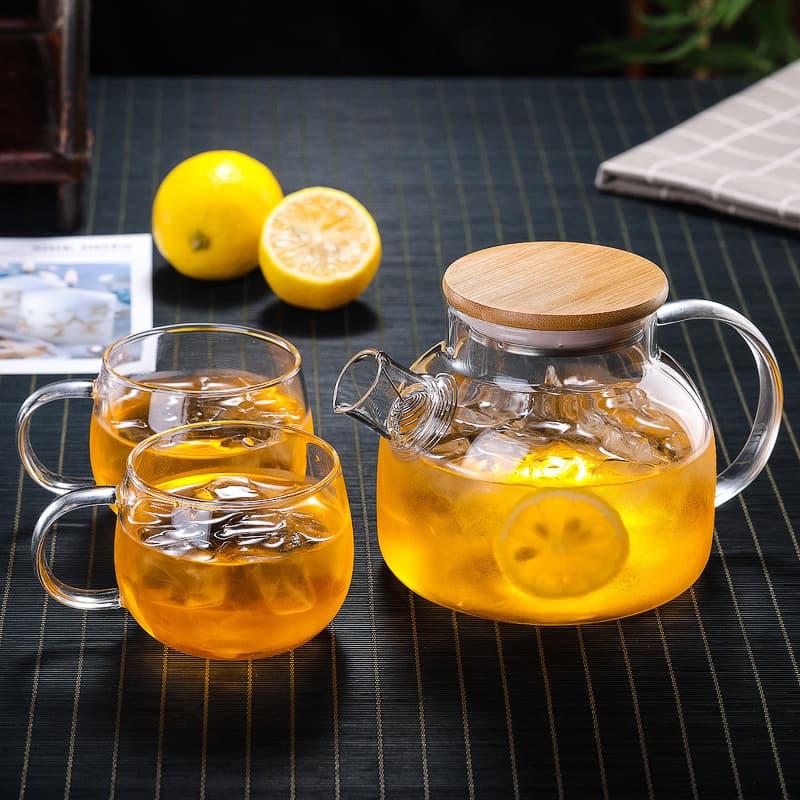 High Borosilicate Glass Pitcher with Lid for Office Hot Brewing, Large-Bellied Design for Juices and Home Use
