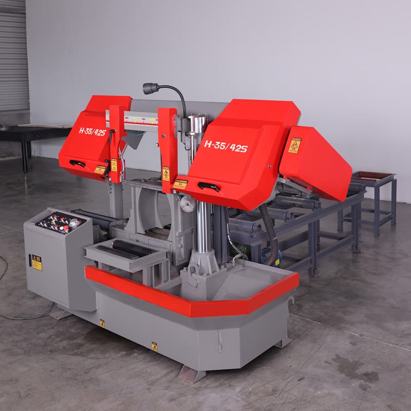 Horizontal Metal Band Saw Machine GB4240 Whole Bundle Cutting Rebar Cutting Saw Machine Horizontal Hydraulic Band Saw Machine