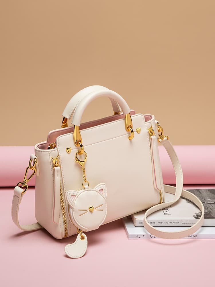 2024 New Women's Shoulder Bag Crossbody Bag Handbag with Cat Charm