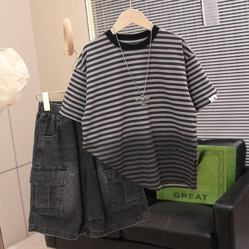 Children's Boys Summer Denim Suit Set 2026 New Summer Medium-Large Boys Short-Sleeve Cool Street Style