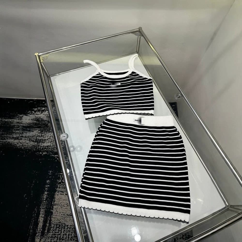2026 New Striped Knit Skirt Set Women Summer Camisole Outfit Complete Set Half Skirt Cool Chic Two-Piece Set